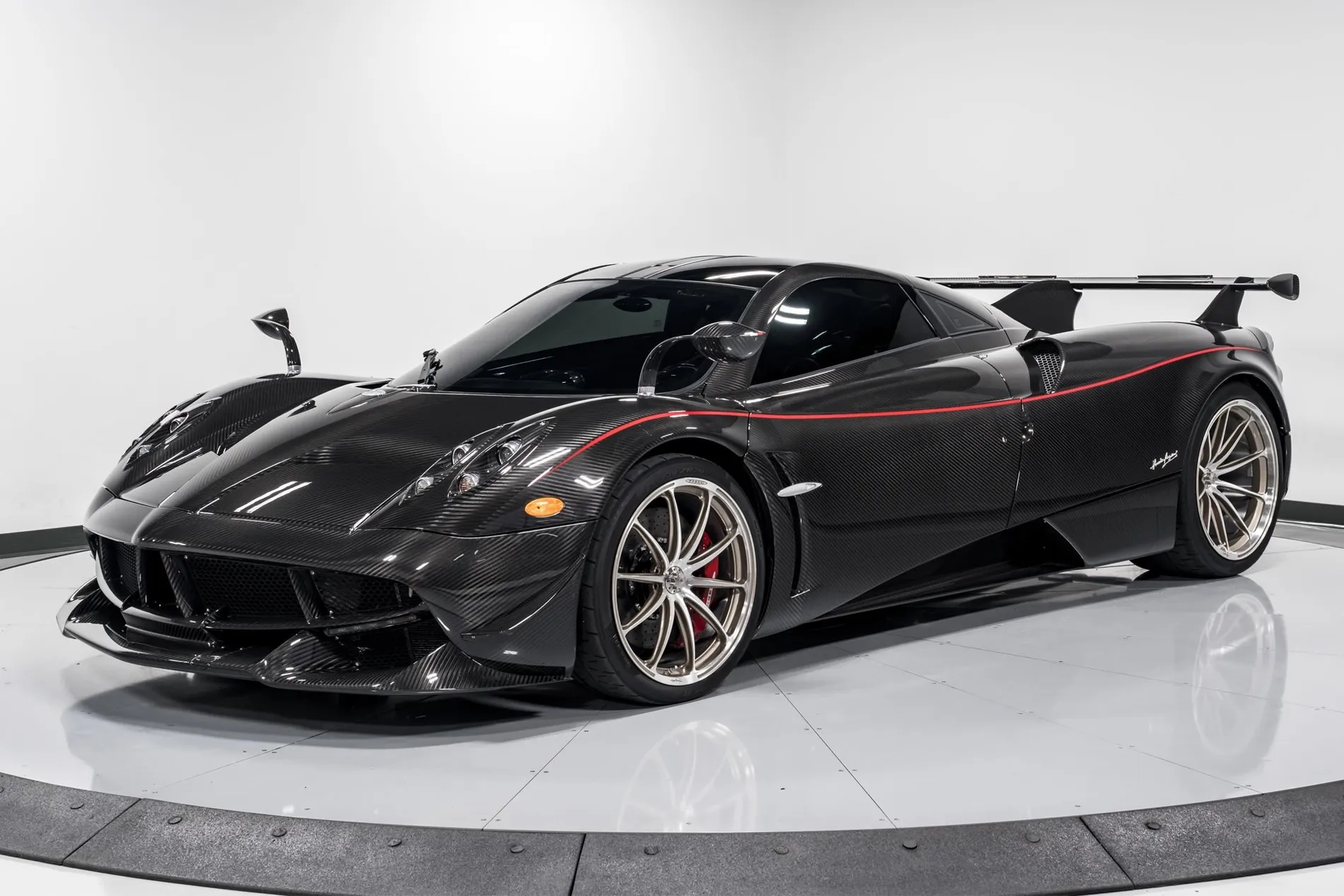 Pagani Huayra 2014