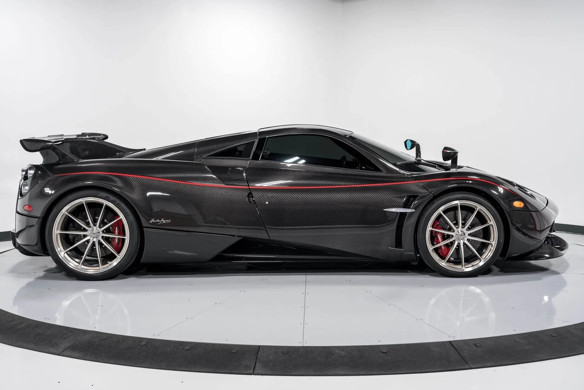 Pagani Huayra 2014